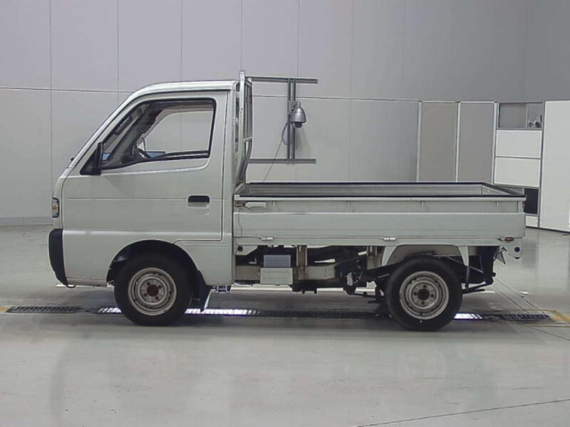 SUZUKI CARRY